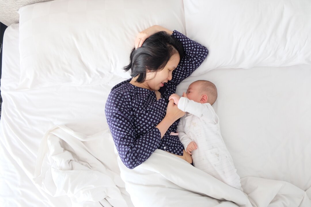 Researchers found less evidence of a “fight-or-flight” stress response in the babies who had nursed. (kevin liang/Unsplash)