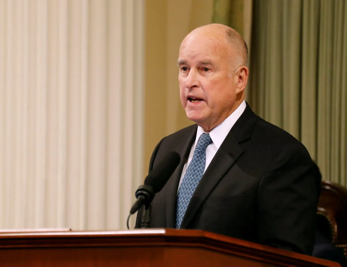 FILE PHOTO: California Governor Jerry Brown  in Sacramento, California, U.S., Jan. 25, 2018. REUTERS/Fred Greaves/File Photo