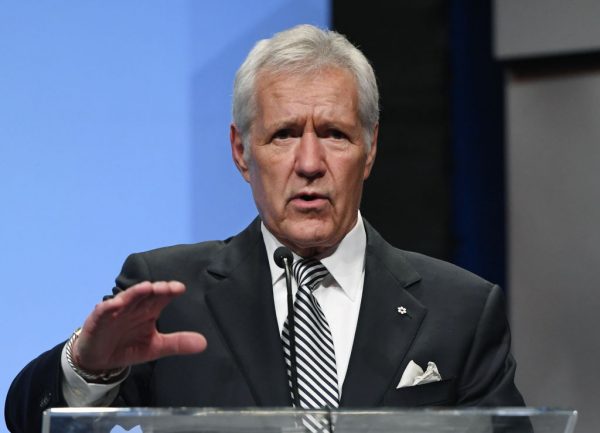 Trebek speaks at his induction into the broadcasting hall of fame