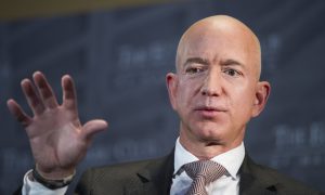 Amazon Responds to Parler Lawsuit, Claims Case 'Is Not About Suppressing Speech or Stifling Viewpoints'