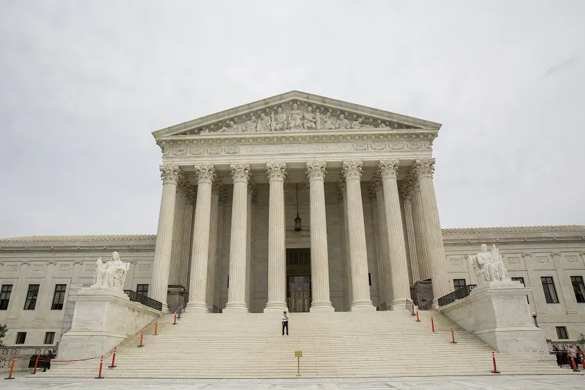 The Supreme Court of the United States in Washington on Sept. 22, 2017. (Samira Bouaou/The Epoch Times)