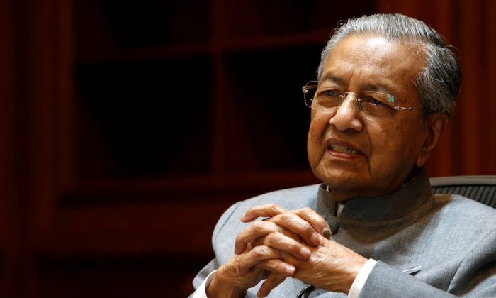 Malaysia's Prime Minister Mahathir Mohamad speaks during an interview with Reuters in Putrajaya, Malaysia June 19, 2018. (Reuters/Lai Seng Sin)