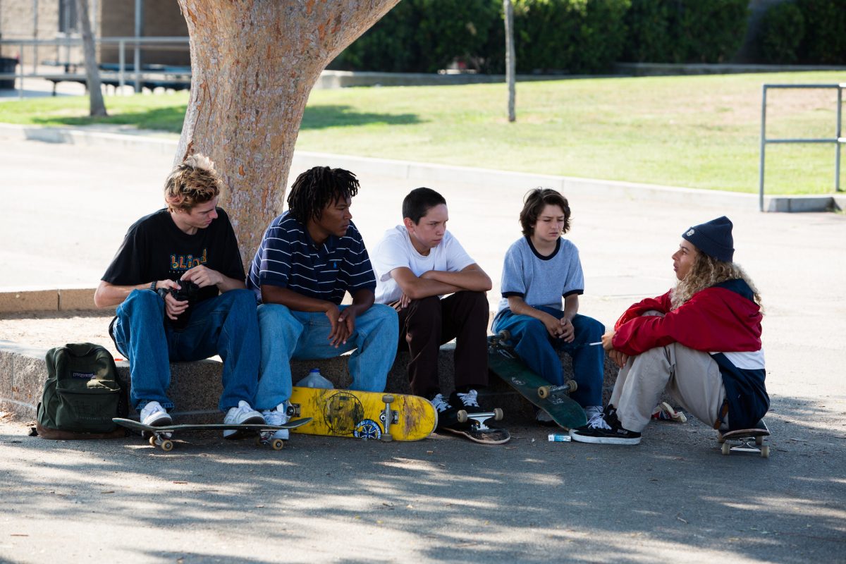 Sunny Suljic, Na-kel Smith, Olan Prenatt, Gio Galicia, Ryder McLaughlin taking a break from skating