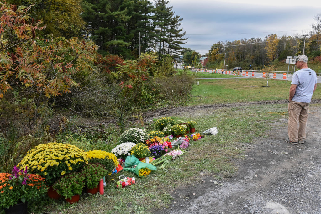 New York limo crash site memorial