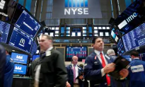 US Economic Growth Beats Forecasts