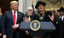 Kid Rock Pays Off Layaways for More Than 350 Families at Nashville Walmart