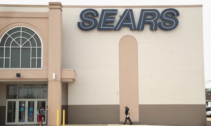 Customers shop at Sears store in Chicago, on May 3, 2018. (Scott Olson/Getty Images)
