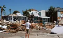 Death Toll From Michael Seen Rising as Florida Towns Remain Cut Off