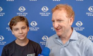 Shen Yun’s Classical Chinese Instruments Impress Business Consultant