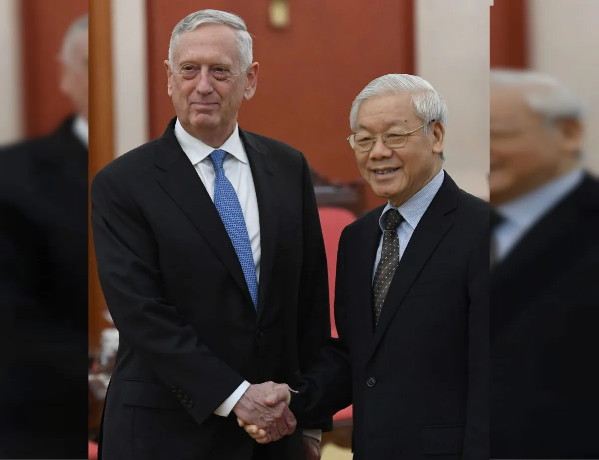 US Secretary of Defense James Mattis (L) meets with Vietnam Communist Party Secretary General Nguyen Phu Trong at the VCP's headquarters in Hanoi on Jan. 25, 2018. (Hoang Dinh Nam//AFP/Getty Images)
