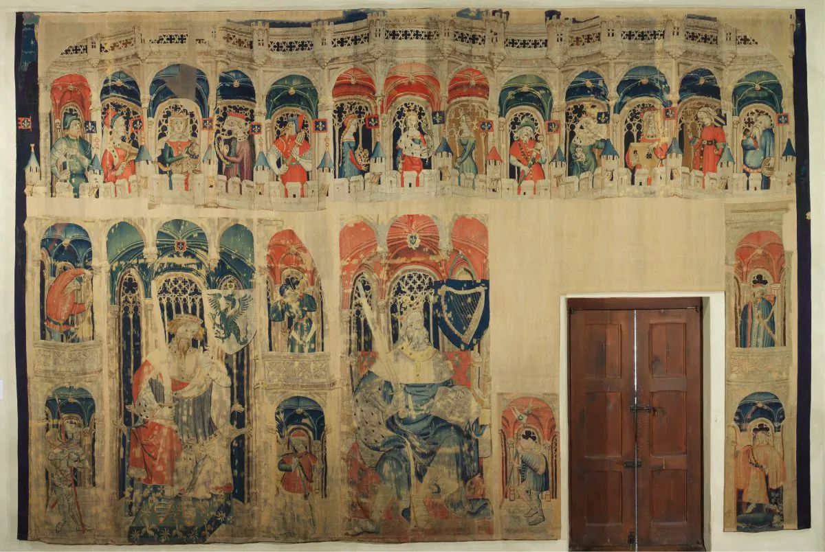 “Joshua and David (from the Nine Heroes Tapestries),” circa 1405. Wool warp, wool wefts,
14 feet by 20 feet 10 inches. Munsey Fund, 1932; gift of John D. Rockefeller Jr., 1947; gift of George A. Douglass, 1947. (The Metropolitan Museum of Art, New York)