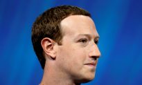 At Facebook, Public Funds Join Push to Remove Zuckerberg as Chairman