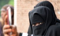 Algeria Bans Wearing of Full-Face Veils at Work