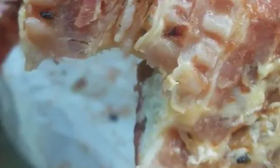 Video: Dunkin’ Sandwich Allegedly Has Maggots, Flies