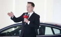Musk Duels Panasonic in Rare Public Battle With Key Supplier