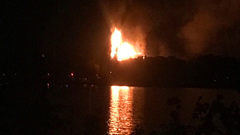 Frist Baptist Church of Wakefield burning