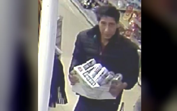 Wanted Schwimmer lookalike