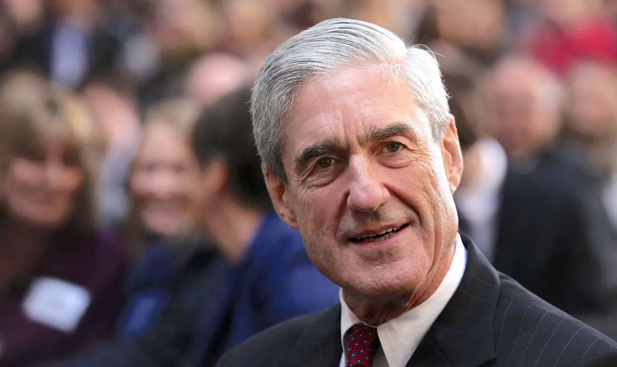 Former FBI director Robert Mueller attends the ceremonial swearing-in of FBI Director James Comey at the FBI Headquarters on Oct. 28, 2013. (Alex Wong/Getty Images)