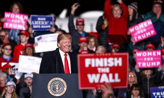In Photos: Trump Rally in Mosinee, Wisconsin