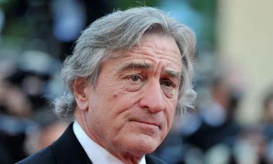 Suspicious Package Reported at Robert de Niro’s New York Restaurant Tribeca Grill