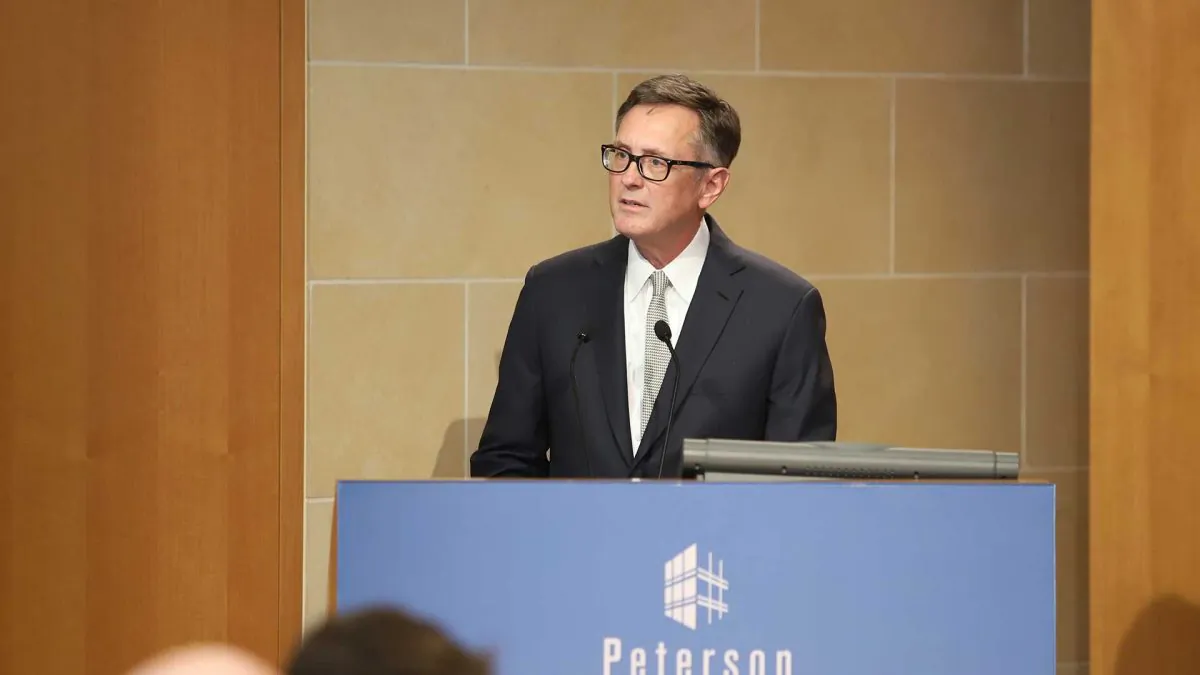 Federal Reserve Vice Chairman Richard H. Clarida presents his insights on the economic outlook and monetary policy at the Peterson Institute in Washington, on Oct. 25, 2018. (Jeremey Tripp/Peterson Institute)