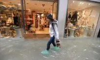 Six Killed as Venice Hit by Unusually High Tide