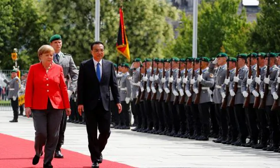 German Firms Should Cut Dependence on China, Says Top Industry Group