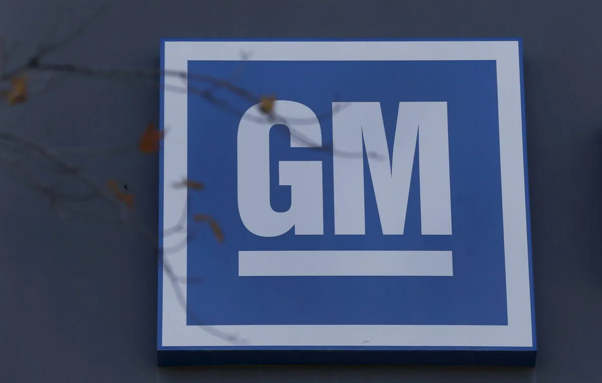 The GM logo is seen at the General Motors Lansing Grand River Assembly Plant in Lansing, Mich., on Oct. 26, 2015. (Rebecca Cook/File Photo/Reuters)