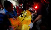 Indonesia Sends Divers to Check If ‘Ping’ Signals Reveal Crashed Lion Air Jet