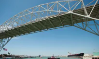 Rising U.S. Crude Output Sparks Race to Build Export Terminals