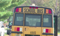 Sixth-Grader Leaves Man a Viral Note After a Bus Driver Hit His Car