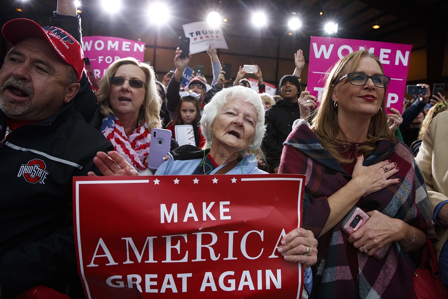 Supporters of Trump cheer