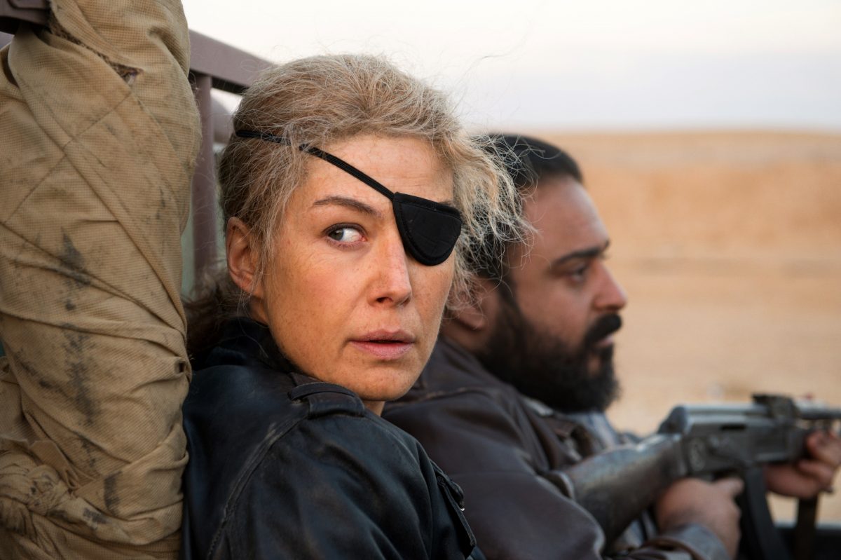 Marie Colvin wears eyepatch
