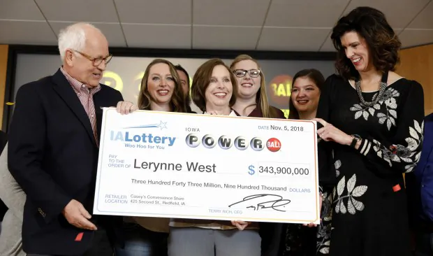 Iowa Powerball Winner Makes Massive Donation to Wounded Veterans