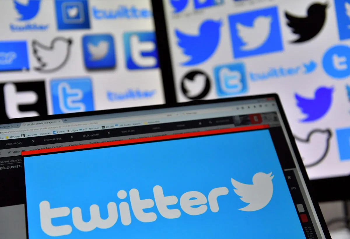 Logos of U.S. online news and social networking service Twitter displayed on computers' screens on Nov. 20, 2017. (Loic Venance/AFP/Getty Images)