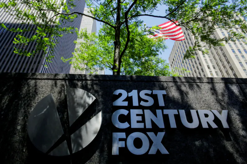 The 21st Century Fox logo is displayed outside the News Corporation building in the Manhattan borough of New York City, New York, on June 15, 2018. (Eduardo Munoz/File Photo/Reuters)