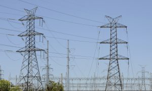 Australia to Block Chinese $9 Billion Energy Takeover Bid