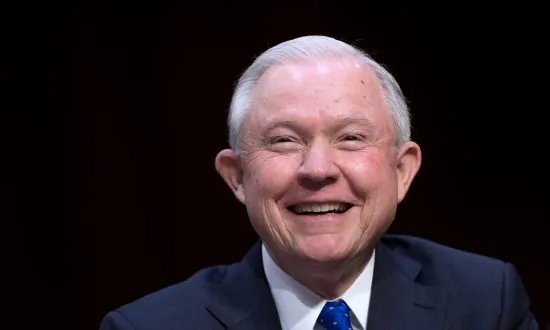 Jeff Sessions Cracks ‘Pink Slip’ Jokes at Crime Commission Awards Dinner