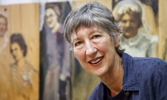 War Bride Portraits Capture ‘Strength, Frailty’ of Women Who Left Home for Love