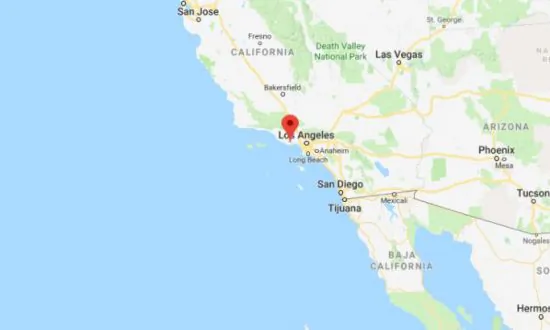 Malibu Evacuated Due to California Woolsey Fire
