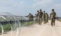 Trump Tries to Plug Asylum Loophole as Caravans Approach