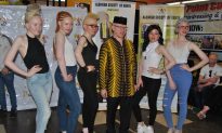 Rare Albino Twins With Snow White Hair Born In Argentina Become