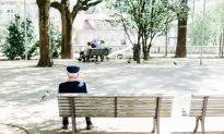 Without Safety Net of Kids or Spouse, ‘Elder Orphans’ Need Fearless Fallback Plan