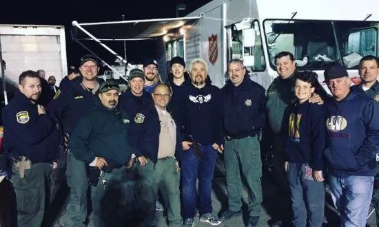Guy Fieri Makes Surprise Visit to Serve Dinner to Firefighters Battling Camp Fire