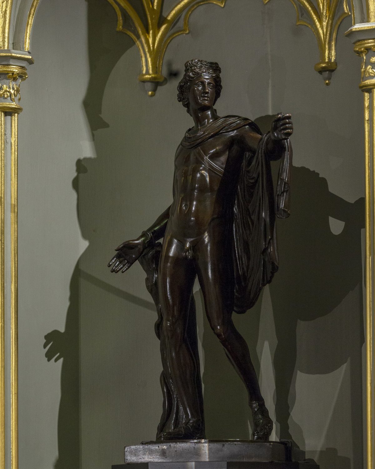 Apollo classic bronze