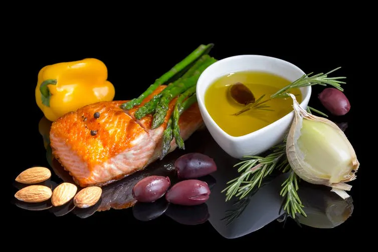 Natural therapies such as diet, exercise, light therapy and cognitive behavioral therapy are just as effective.
(Shutterstock)