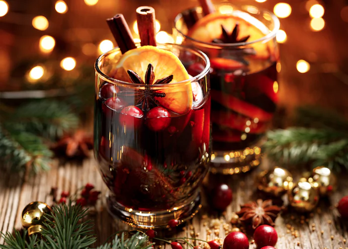 Warm and comforting mulled wine is the perfect Thanksgiving aperitif. (Courtesy of Andrea Correale/Elegant Affairs)