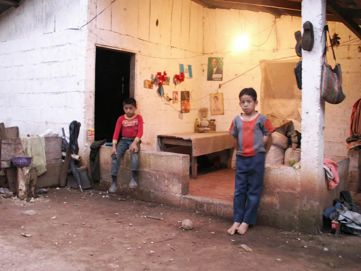 Children in a remote community of Guatemala where internally displaced people are resettled. (Courtesy of Internal Displacement Monitoring Centre)