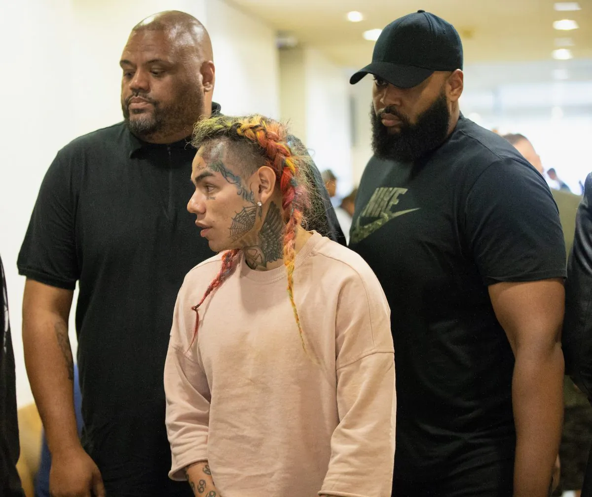 Daniel Hernandez arrives for his arraignment on assault charges in County Criminal Court No. 1 at the Harris County Courthouse on Aug. 22, 2018, in Houston, Texas. (Bob Levey/Getty Images)
