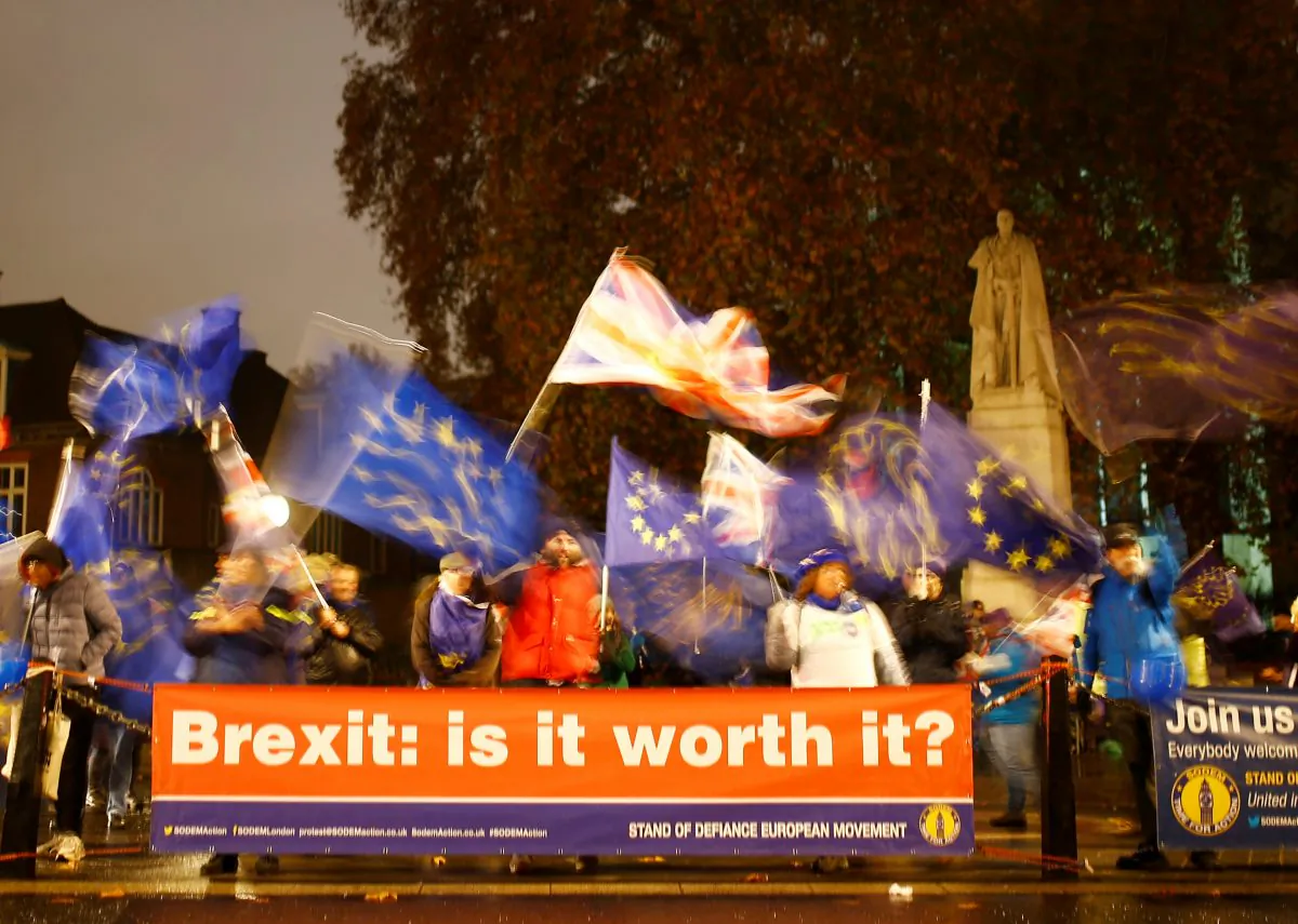Anti-Brexit demonstrators protest outside the Houses of Parliament in London on Nov. 19, 2018. (Henry Nicholls/Reuters)